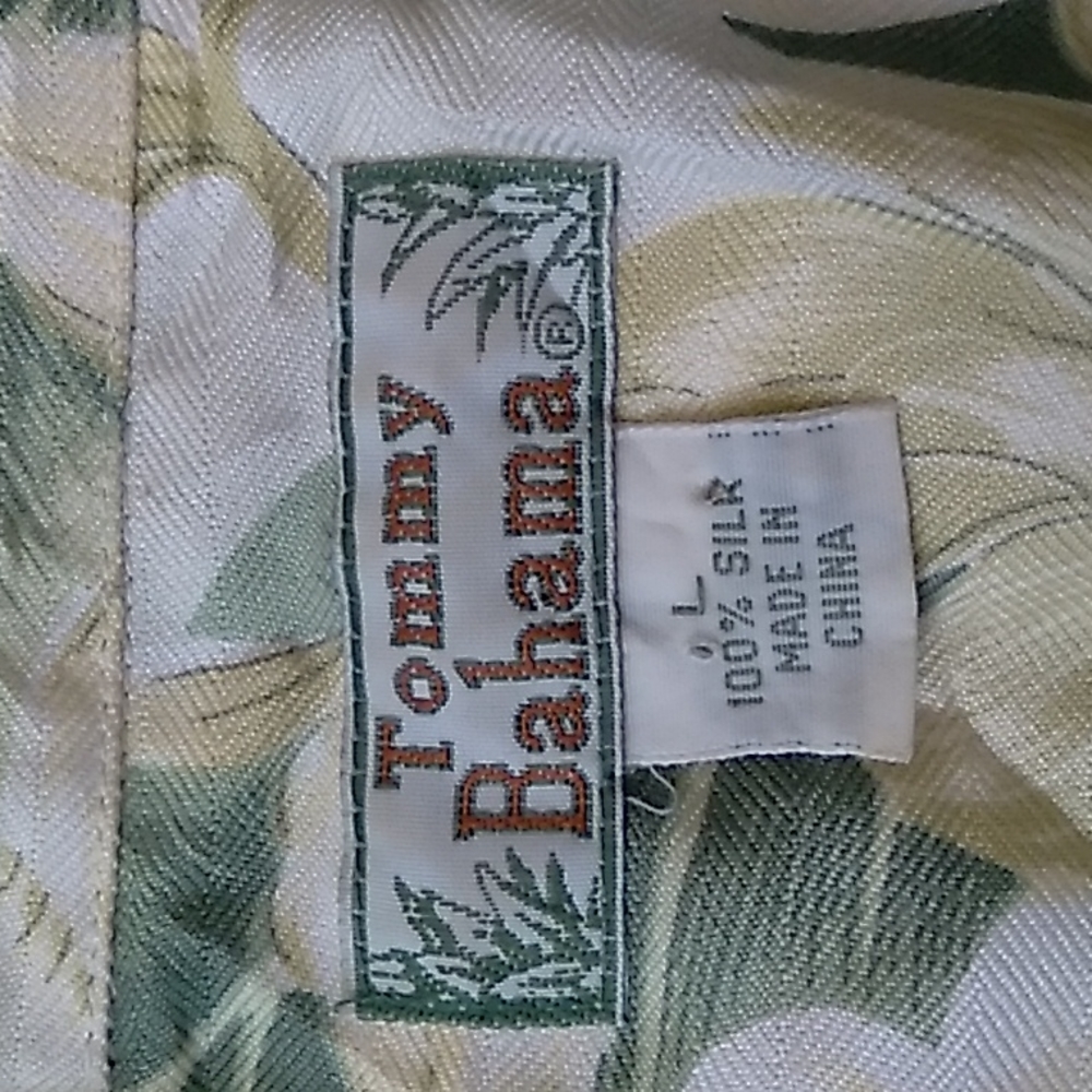 Tommy Bahama Men Hawaiian All Over Print Short Sleeve Casual Shirt Sz Large - Picture 4 of 4